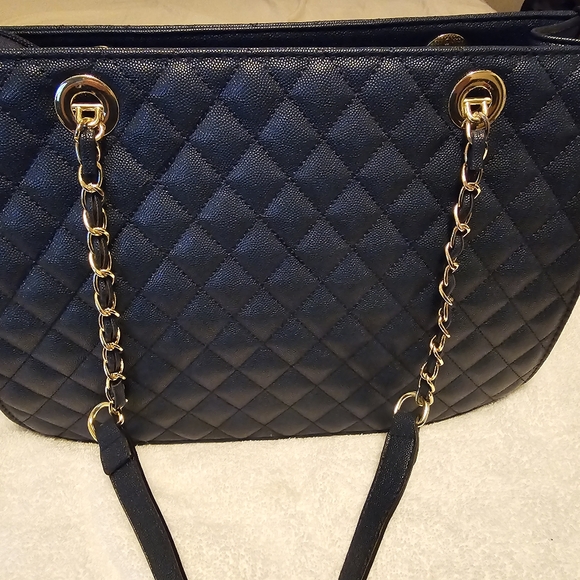 Purse - Picture 1 of 2